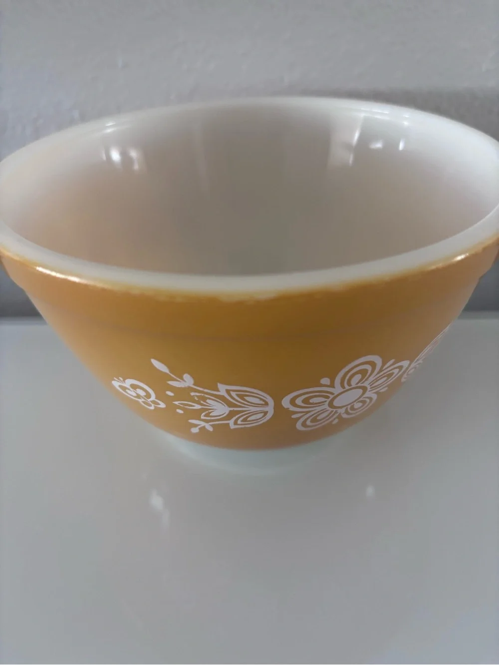 Vintage PYREX 401 Butterfly Gold Mixing Bowl 750 ml 1970s USA